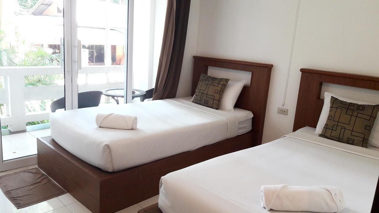 ลีฟวิ่ง ชิลล์แอทละไม Hotel Lamai Beach  ภายนอก รูปภาพ