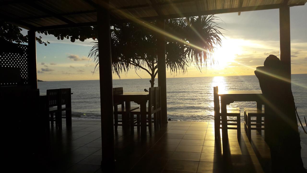 ลีฟวิ่ง ชิลล์แอทละไม Hotel Lamai Beach  ภายนอก รูปภาพ